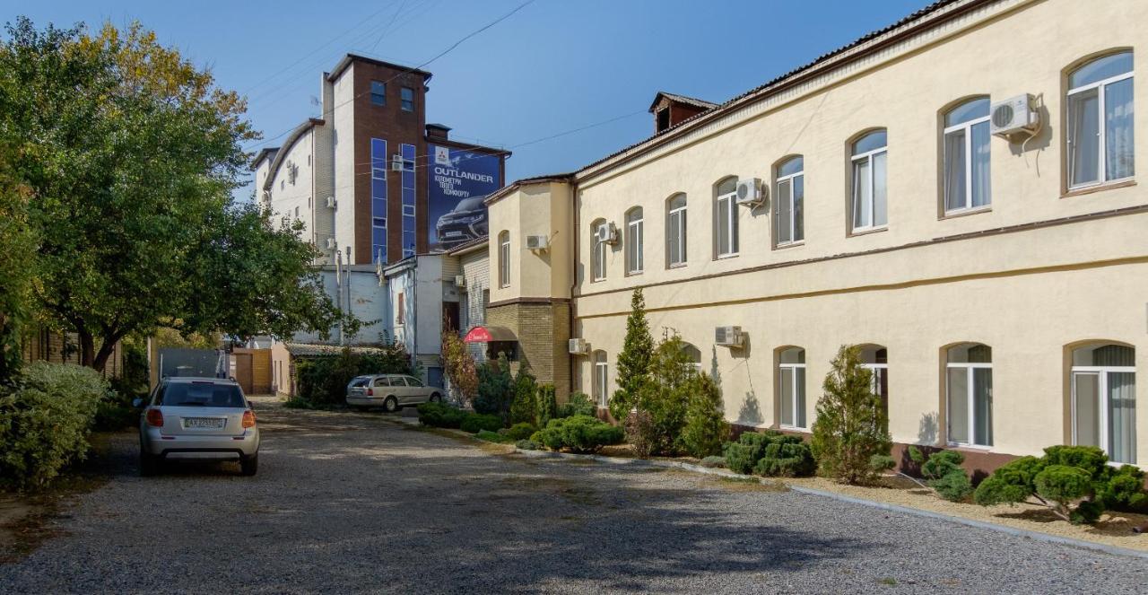 Отель Гостиный Дом Харьков Экстерьер фото
